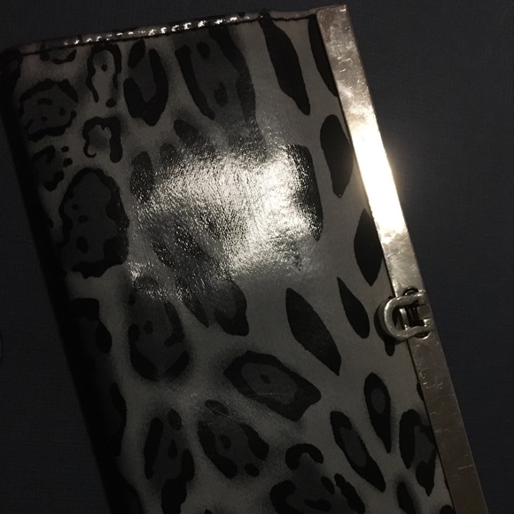 Wallet - Picture 2 of 4